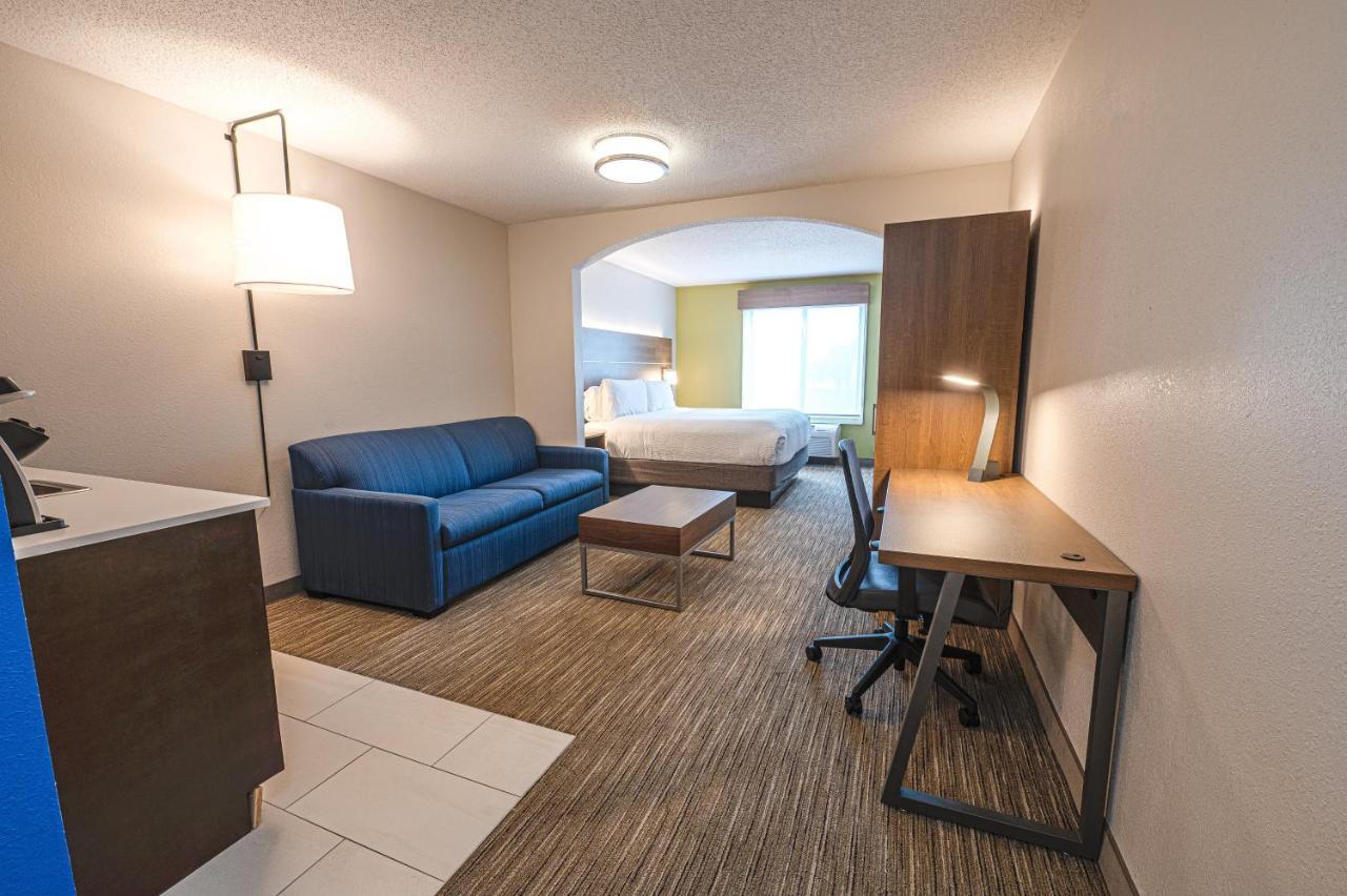 Holiday Inn Express Hotel & Suites Goshen By Ihg Eksteriør billede