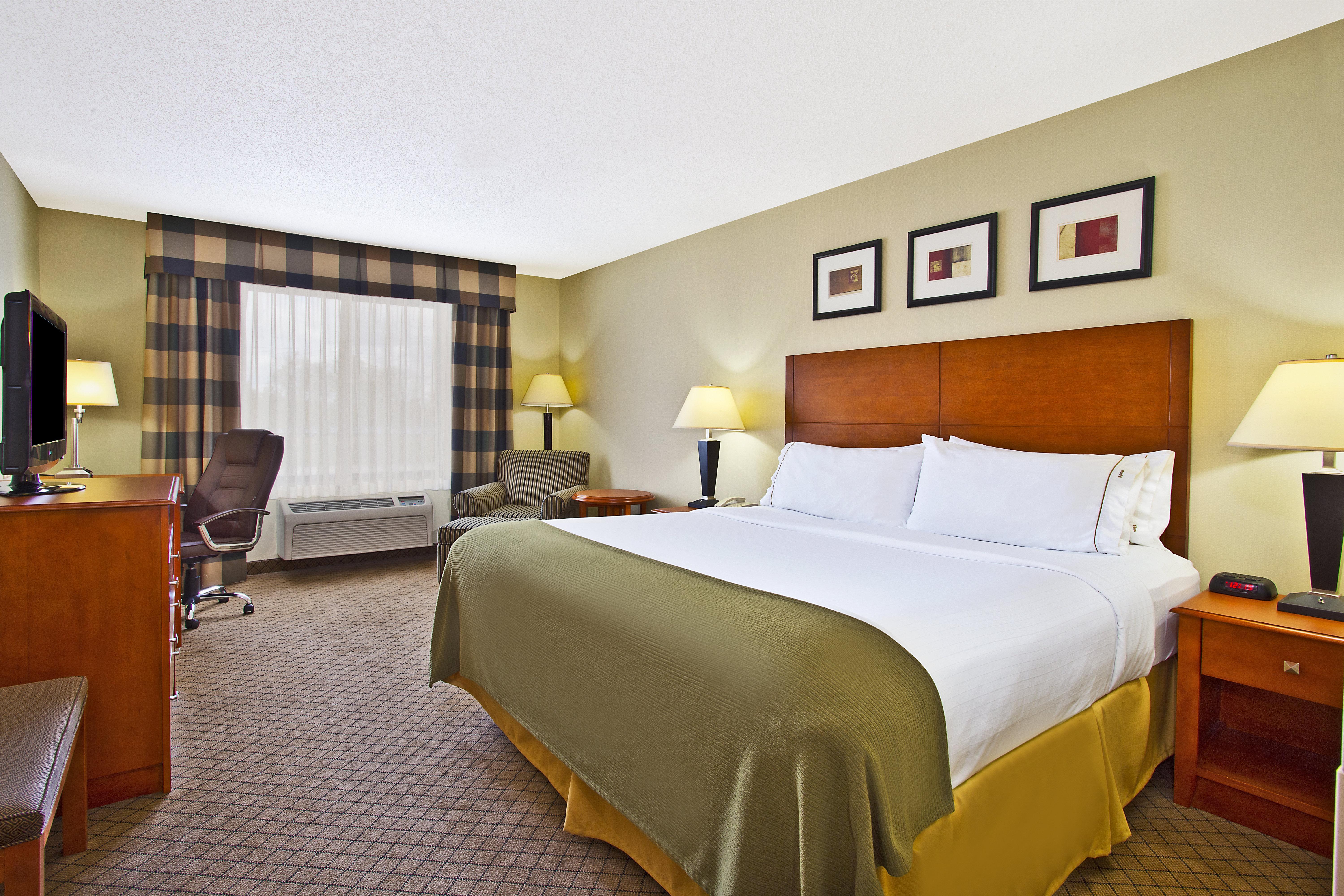 Holiday Inn Express Hotel & Suites Goshen By Ihg Eksteriør billede