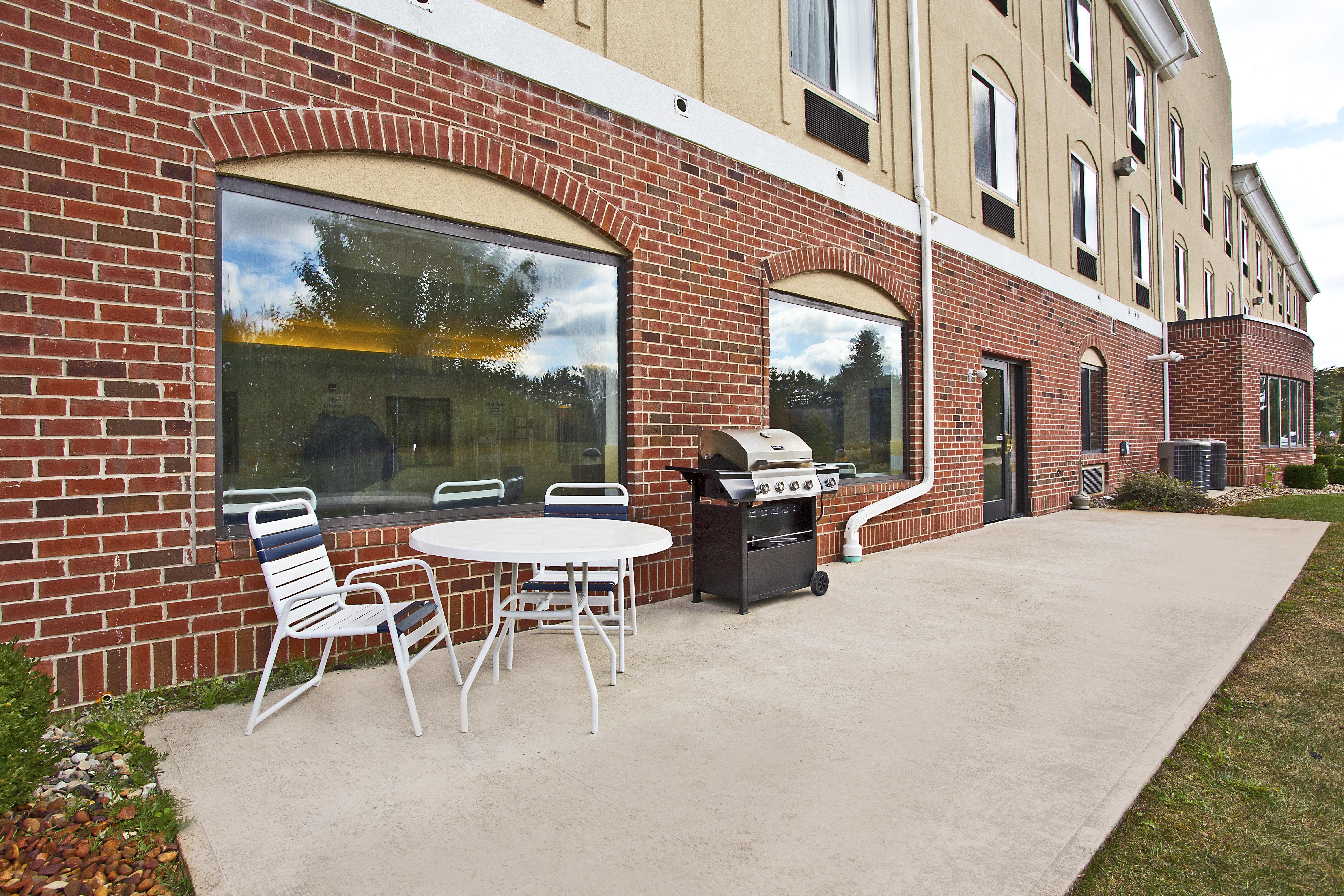 Holiday Inn Express Hotel & Suites Goshen By Ihg Eksteriør billede