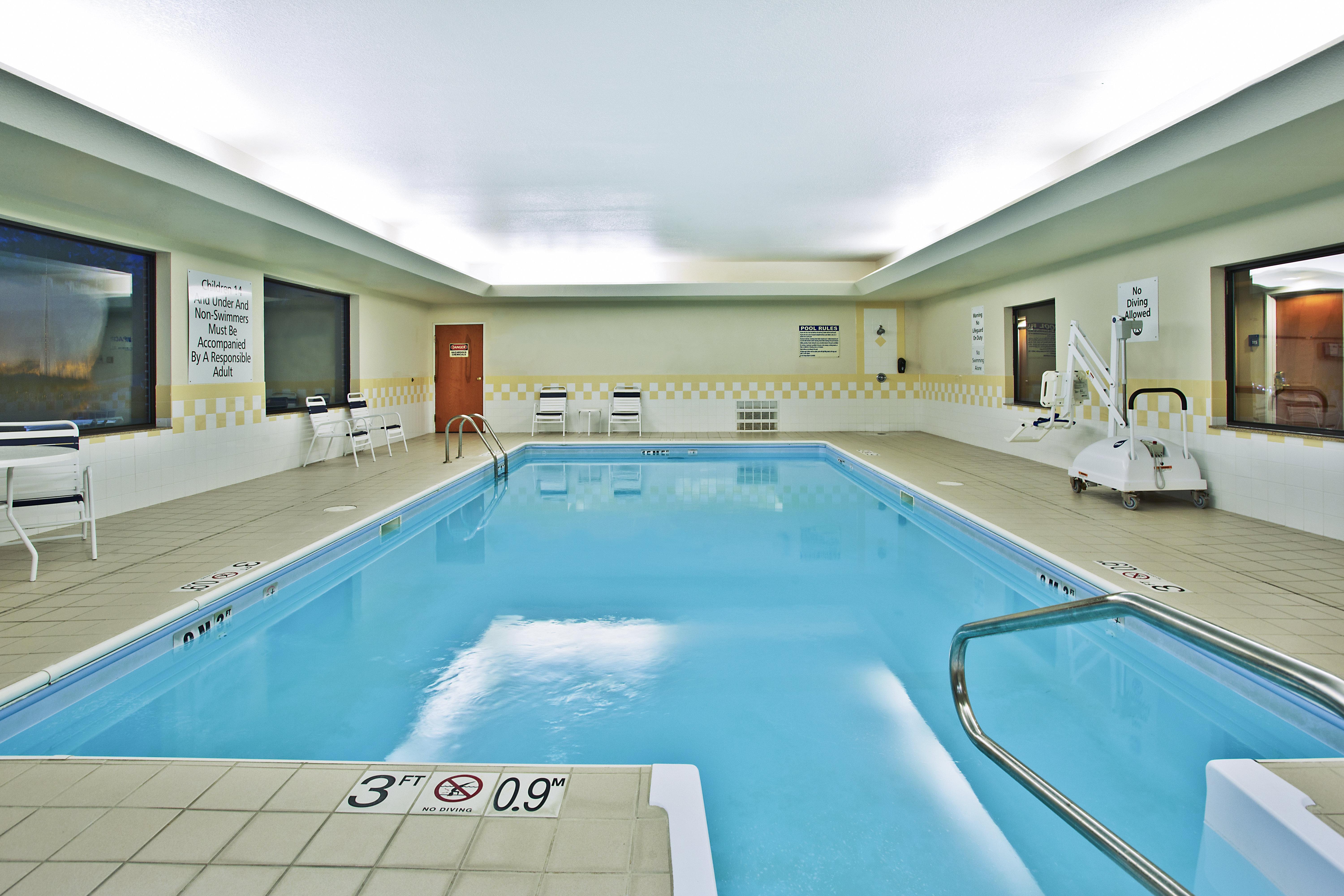 Holiday Inn Express Hotel & Suites Goshen By Ihg Eksteriør billede