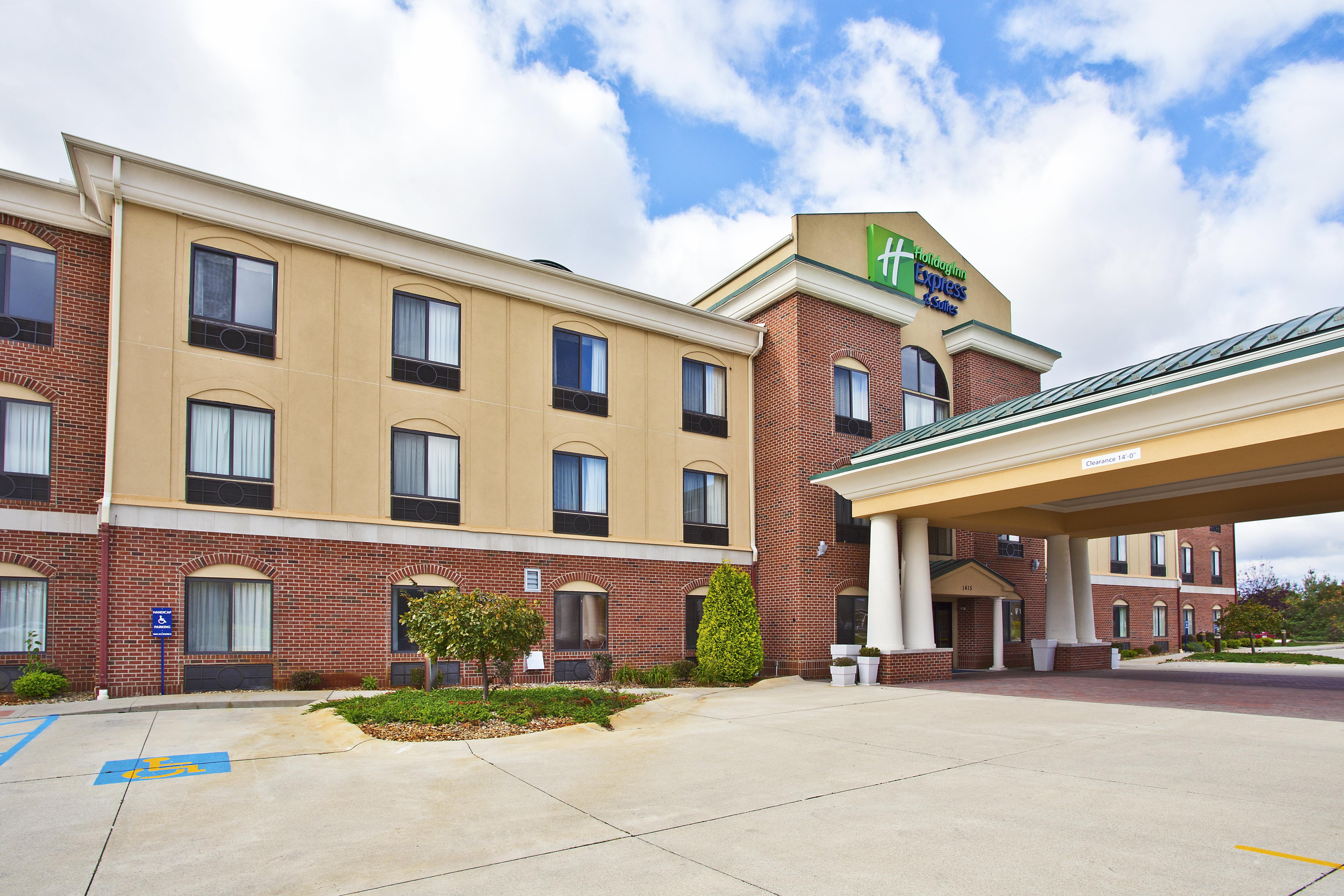 Holiday Inn Express Hotel & Suites Goshen By Ihg Eksteriør billede